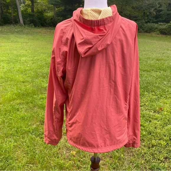 PATAGONIA JACKET COAT HOODIE ZIP FRONT POCKETS WINDBREAKER SALMON PEACH SIZE L - Picture 9 of 13